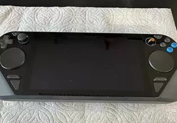 Ein einzigartiger Steam Deck-Prototyp wurde bei ...