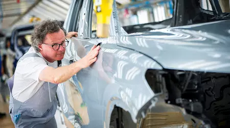 Volkswagen verschiebt die Einführung des ID. Golf und ID. Roc auf 2030 und sucht einen Partner für die Batteriedivision PowerCo