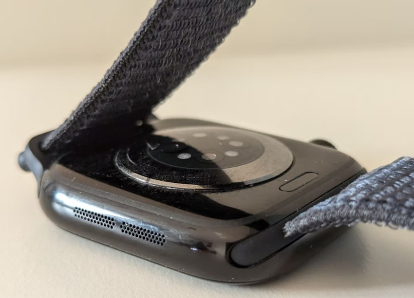 Apple Watch Series 10 vs. Watch SE (2. Generation)