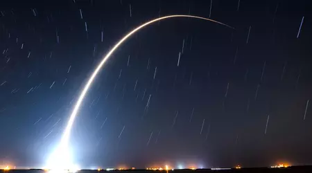 Starlink V2 Mini-Satelliten beginnen einen Monat nach der Umrundung auf die Erde zu fallen