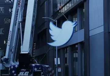 Twitter-Logo aus dem Hauptquartier in San ...