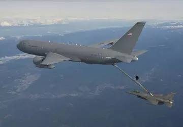 Das Boeing-Tankflugzeug KC-46 Pegasus kann bereits ...