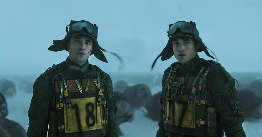 "Lustig, gewalttätig und berührend": Erste Zuschauer sind zufrieden mit Mickey 17 mit Robert Pattinson in der Hauptrolle