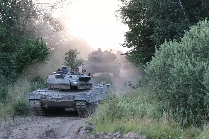 Litauen stellt erstes Panzerbataillon mit modernsten Leopard 2 und Schützenpanzern auf