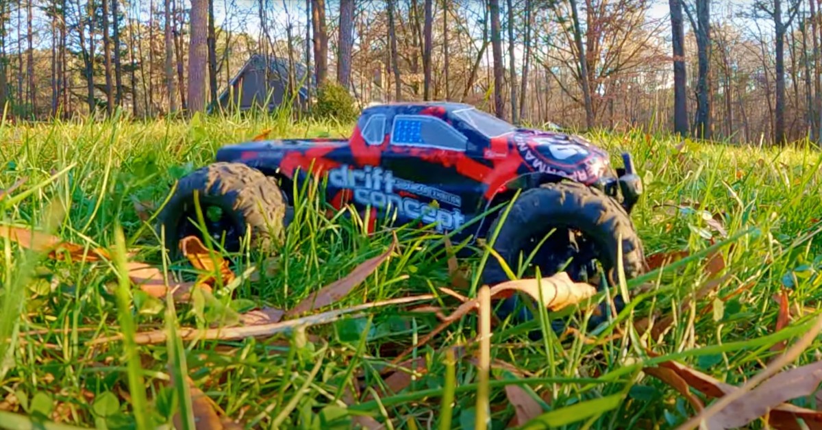 DEERC Brushless RC Autos 300E ferngesteuertes auto bis 200 euro