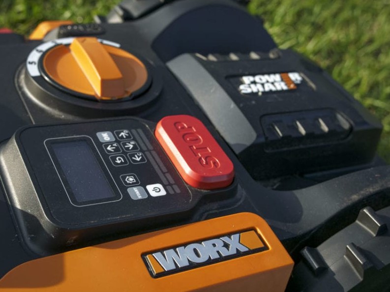 Worx Landroid L WR155 intelligenter Rasenmäher mit App