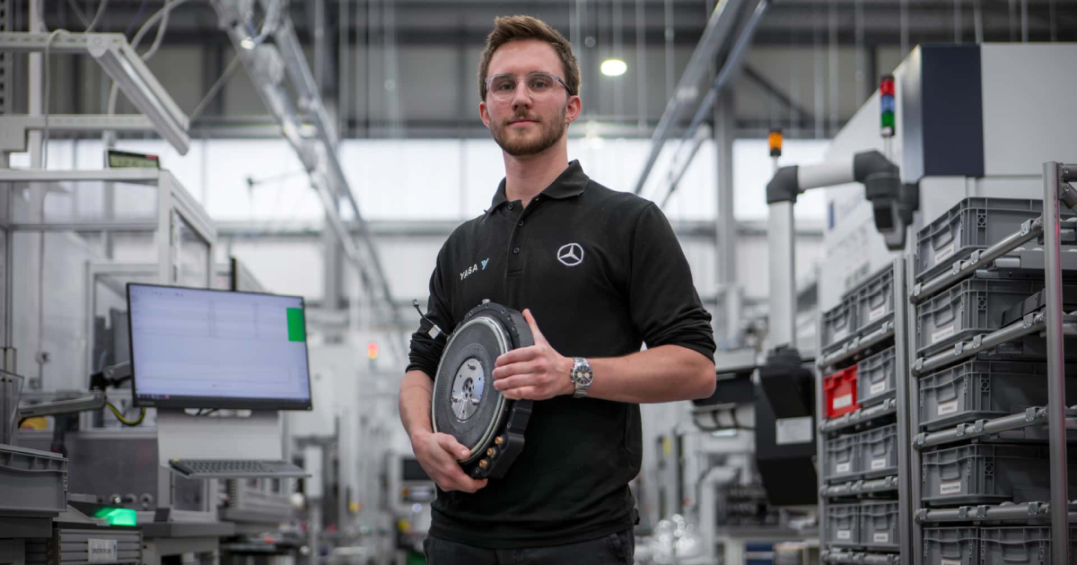 Axiale Innovation: die Zukunft der Elektromotoren von Yasa Yasa-Ingenieure präsentieren revolutionären Axialmotor