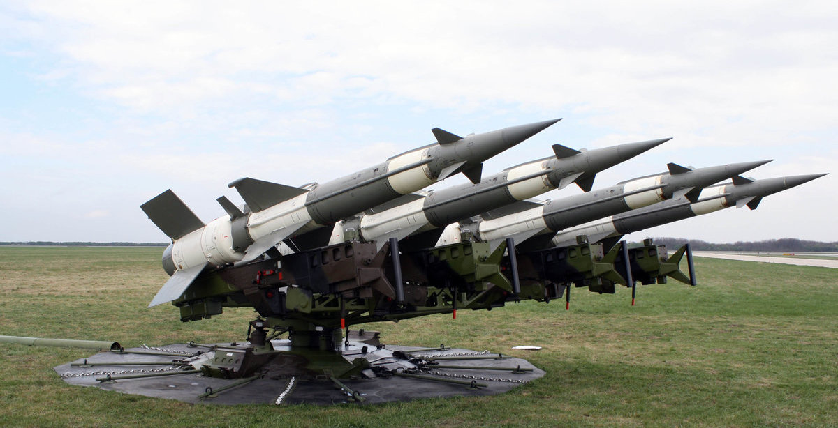 Die Luftwaffe zeigte den Kampfeinsatz des ukrainischen Boden-Luft-Raketensystems S-125, das iranische Shahed-136-Drohnen zerstörte Die Luftwaffe zeigte den Kampfeinsatz des ukrainischen Boden-Luft-Raketensystems S-125, das iranische Shahed-136-Drohnen zerstörte