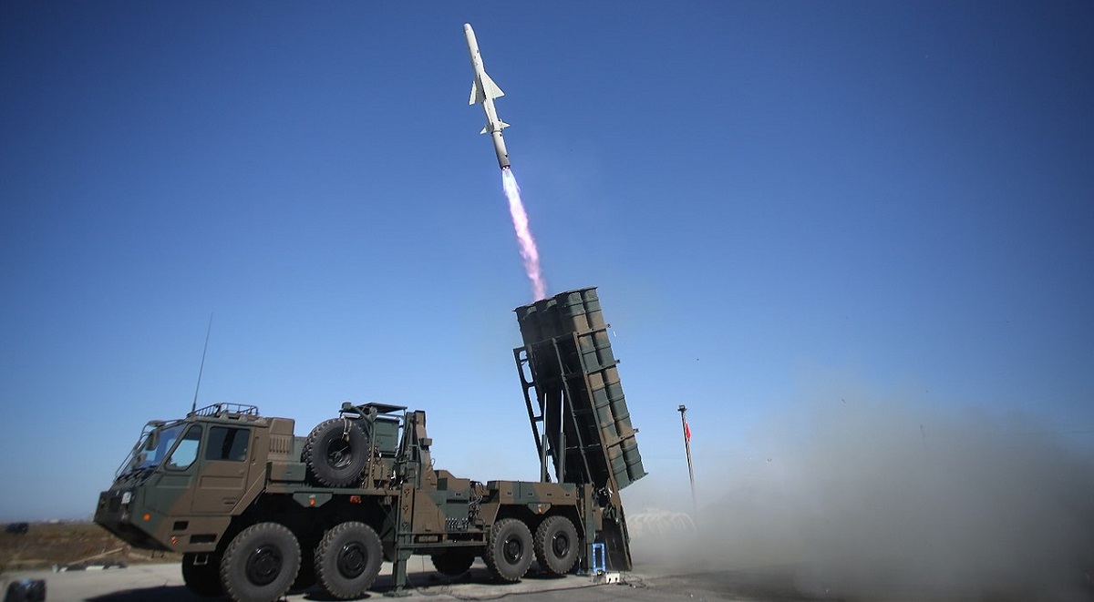Japan hat vor der Küste Australiens seine erste Anti-Schiffs-Rakete vom Typ 12 mit einer Reichweite von 200 Kilometern gestartet Japan hat vor der Küste Australiens seine erste Anti-Schiffs-Rakete vom Typ 12 mit einer Reichweite von 200 Kilometern gestartet