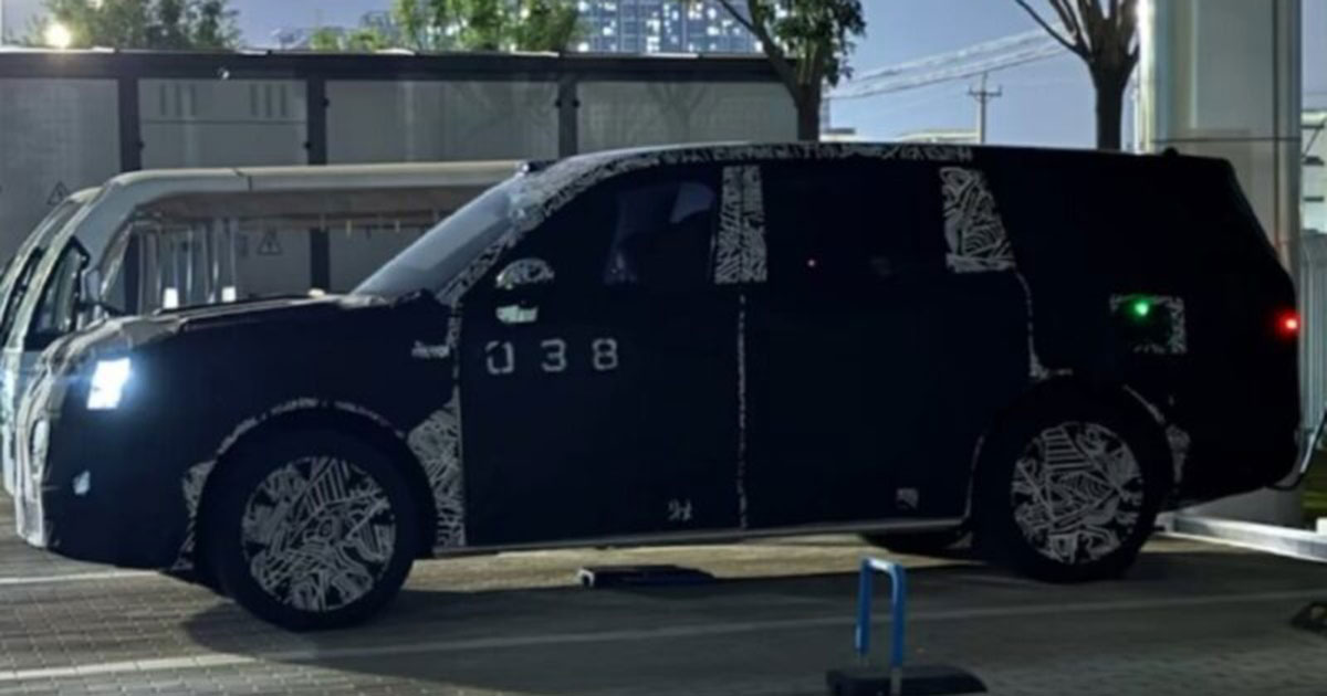 Was verbirgt die Tarnung? Das einzige Foto des Xiaomi YU9-Prototyps Mysteriöse Xiaomi YU9: Ein camouflage-bekleideter Prototyp