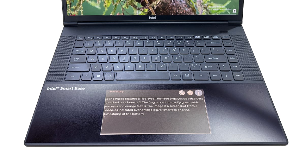 Evolution der Interaktion: wie E Ink das Laptop-Touchpad verändert Prototyp Laptop: wenn das Touchpad mit E Ink intelligent wird