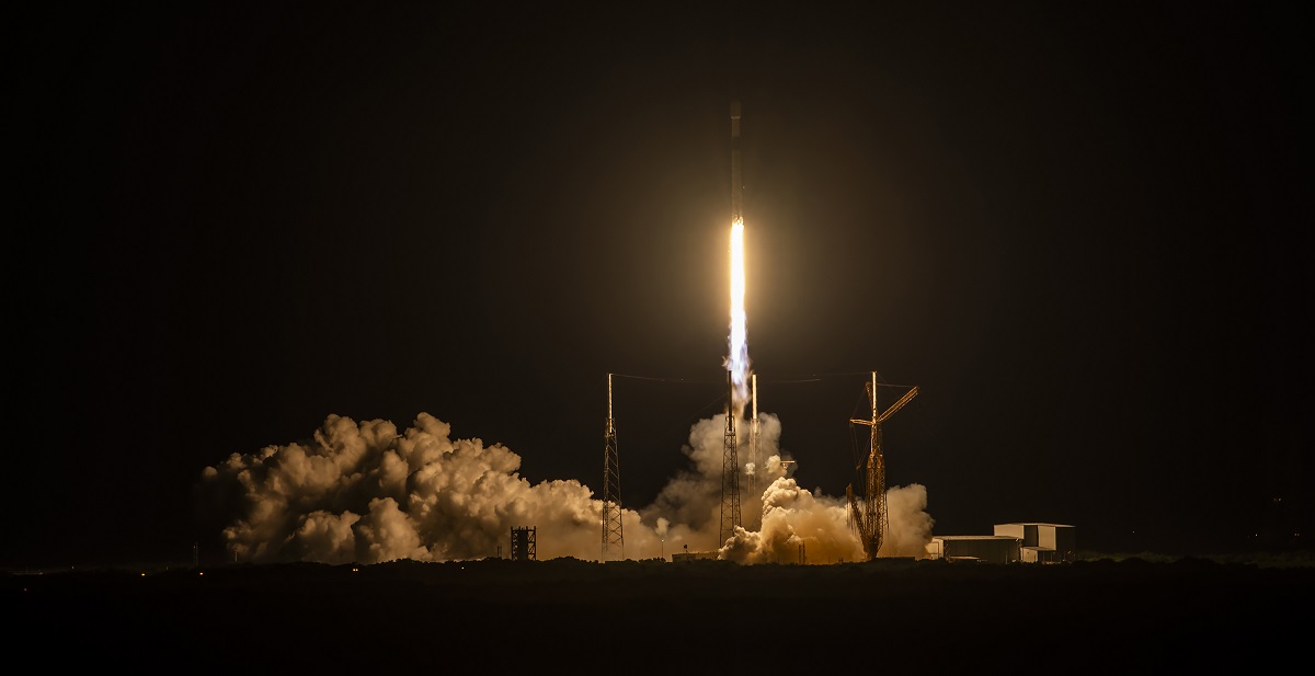 Eine weitere erste Stufe der Falcon 9-Rakete von SpaceX hat rekordverdächtige 17 Raumflüge absolviert Eine weitere erste Stufe der Falcon 9-Rakete von SpaceX hat rekordverdächtige 17 Raumflüge absolviert