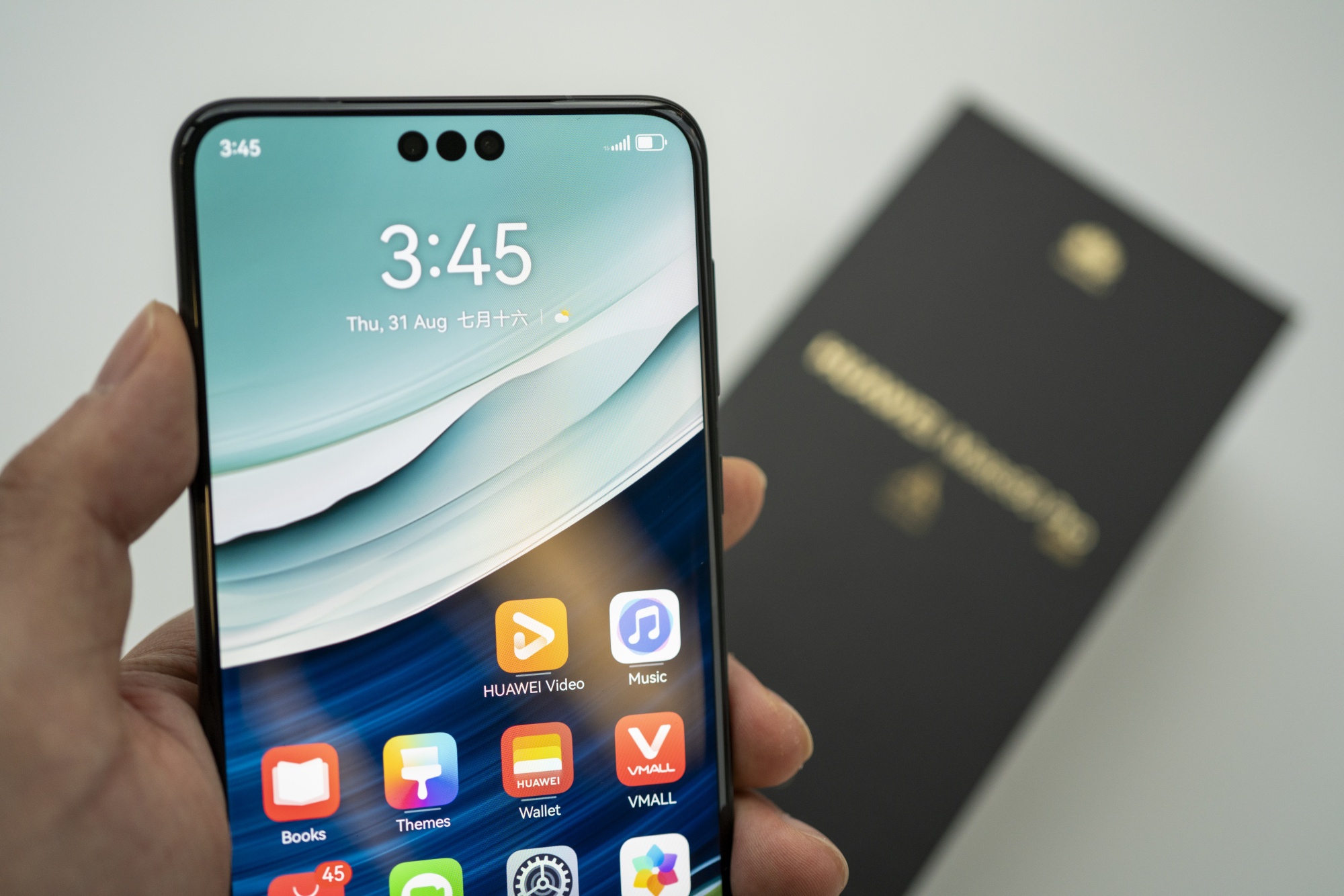 Nicht nur das Mate 60 und Mate 60 Pro: Huawei bereitet sich auf die Veröffentlichung des Mate 60 Pro+ mit 16 GB RAM für über 1200 US-Dollar vor Nicht nur das Mate 60 und Mate 60 Pro: Huawei bereitet sich auf die Veröffentlichung des Mate 60 Pro+ mit 16 GB RAM für über 1200 US-Dollar vor