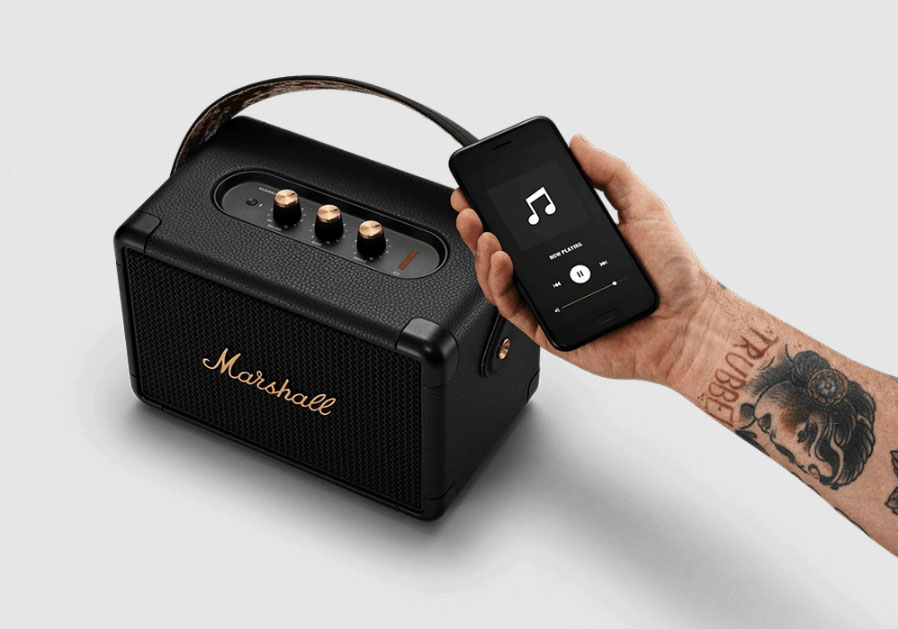 Portabler Rock: Die Funktionen des Marshall Kilburn II erkunden Tiefer Einblick in den Marshall Kilburn II: Die tragbare Kraftmaschine