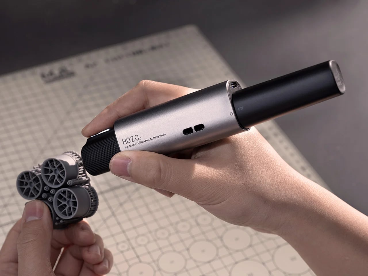 Das NeoBlade Ultraschallmesser - eine Innovation, die die Chirurgie verändern wird NeoBlade: Revolutionierung der Chirurgie mit Ultraschalltechnik