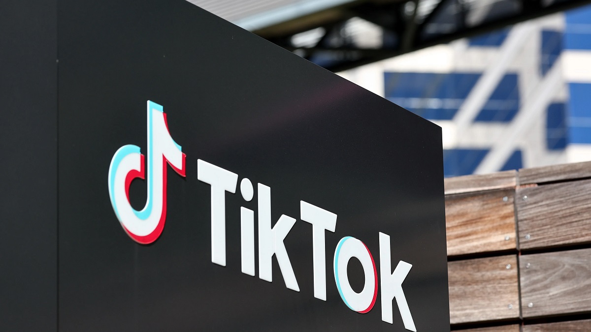 Die Geheimnisse des erfolgreichen TikTok-Logos: die Geschichte des Symbols, das die Welt erobert hat TikTok: Die Entwicklung des Logos - was steckt hinter seinem Design?
