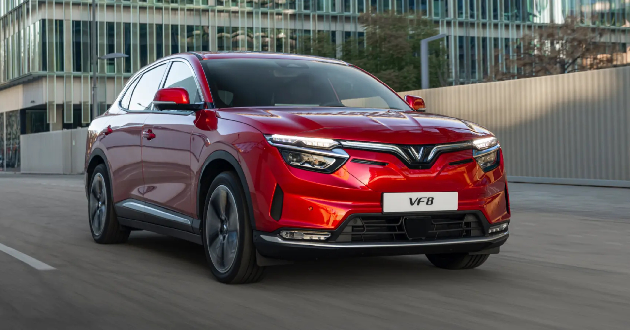 VinFast VF8: Vietnams mutiger Schritt in den EV-Markt VinFast VF8: Der neue Mitbewerber in der Elektrofahrzeug-Arena