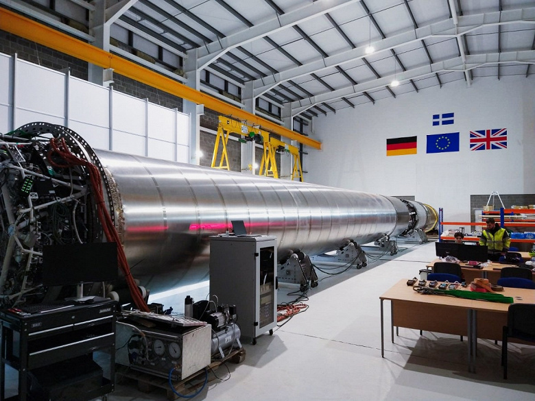 RFA ONE Raketenstufen in der Produktion