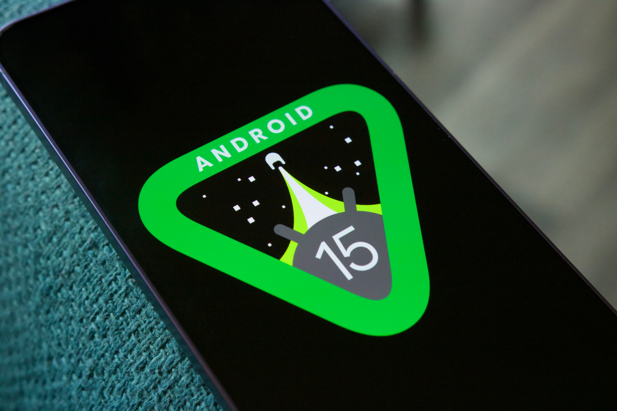 Entwicklung des Stils: Wie sich das Android-Logo in Version 15 verändert hat Großes Update: siehe das Android 15-Logo