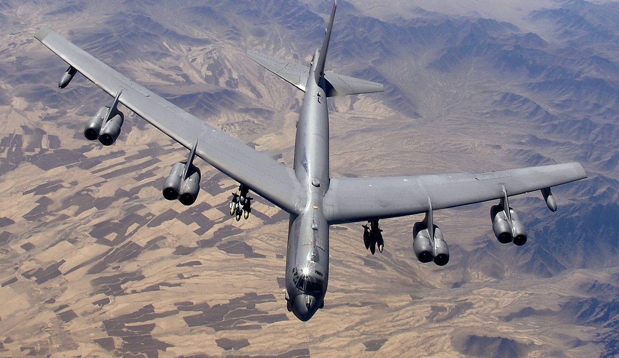 Technologisches Flaggschiff der militärischen Luftfahrt: Was bringt die Zukunft der B-52? B-52: Folgen der Modernisierung des legendären Bombers