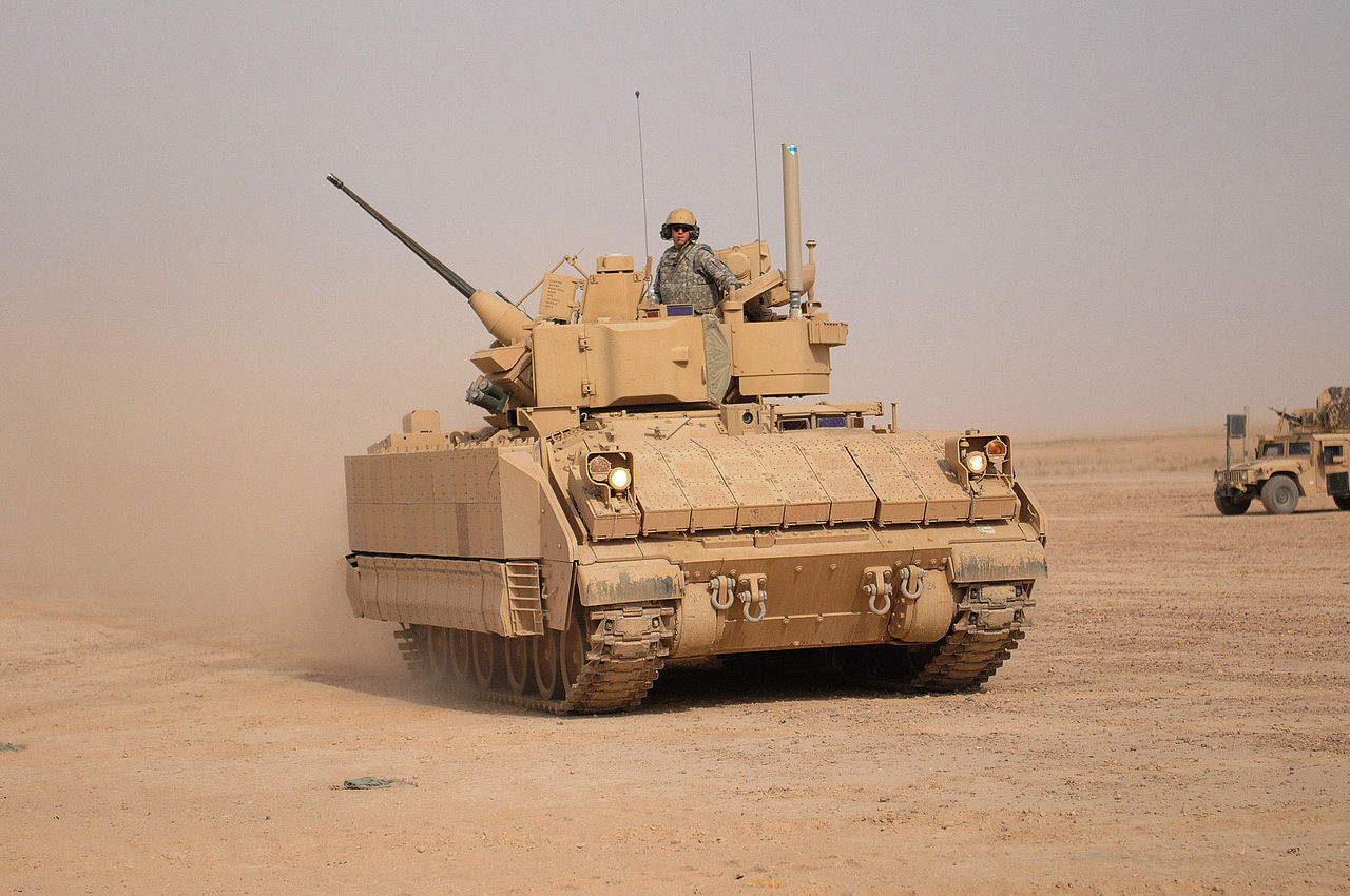 Innovationen bei der Panzerung: Wie der M2A4 Bradley das Schlachtfeld verändern wird Eine neue Ära für Schützenpanzer: Alles über die M2A4 Bradley-Technologie