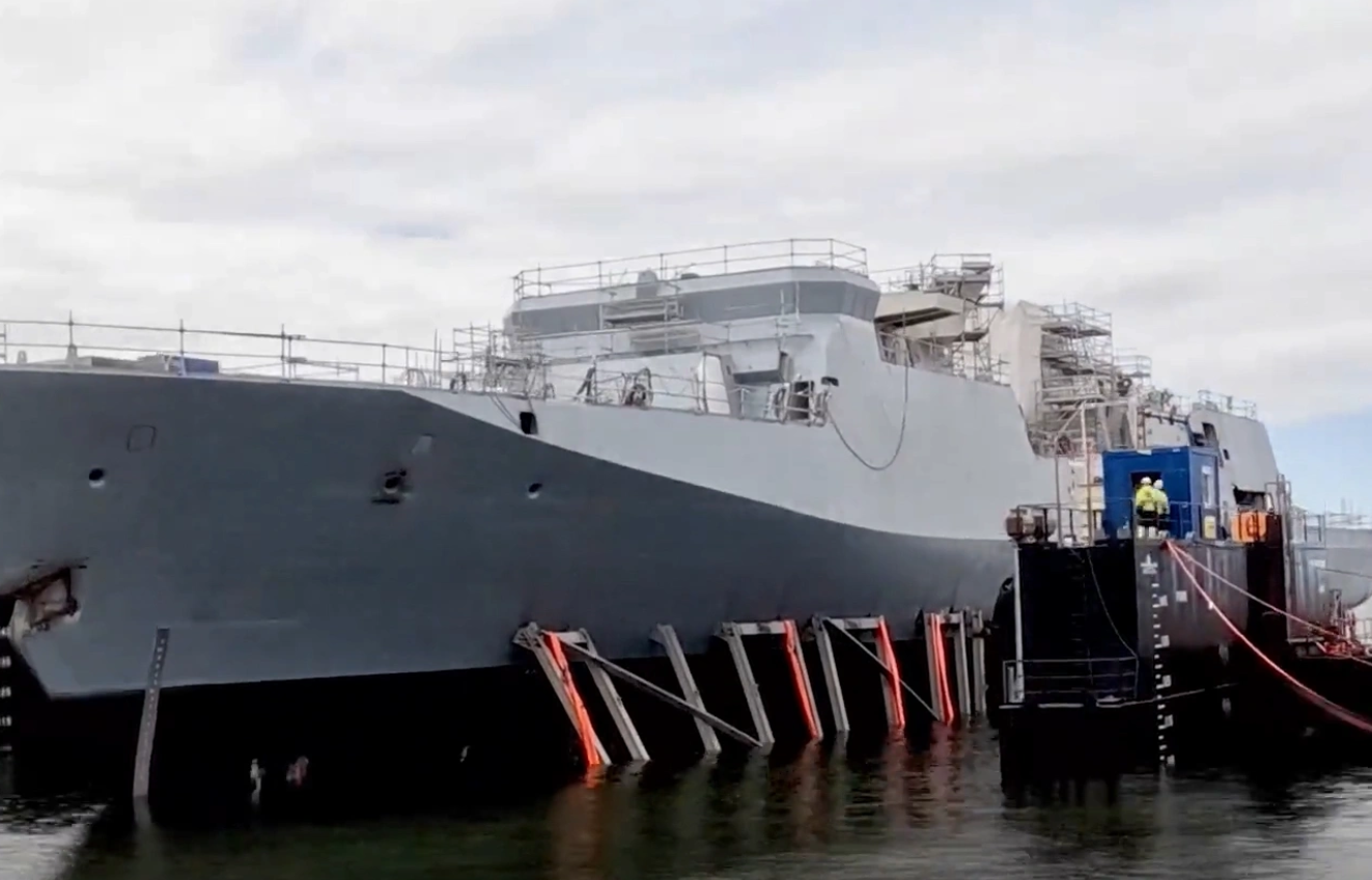 Die Premierenflagge: Wie die Pohjanmaa-Klasse Korvette gebaut wurde Taufe auf dem Wasser: Pohjanmaa-Klasse Korvette - ein neuer Abschnitt in der Technik