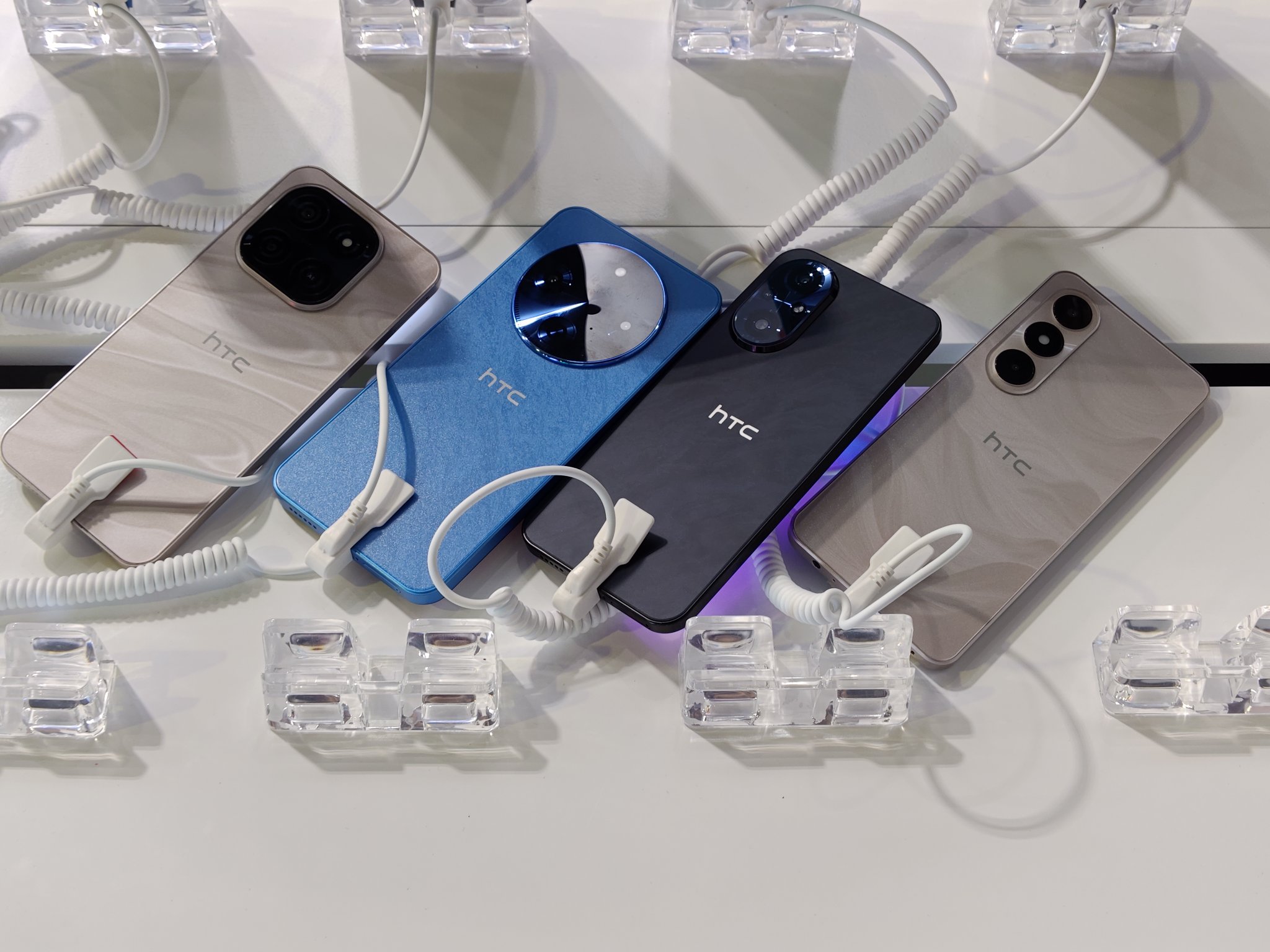 Ein Blick auf die neuen HTC-Smartphones: Testbericht und Funktionen HTC kehrt zurück: Was ist neu in der Smartphone-Reihe 2023?