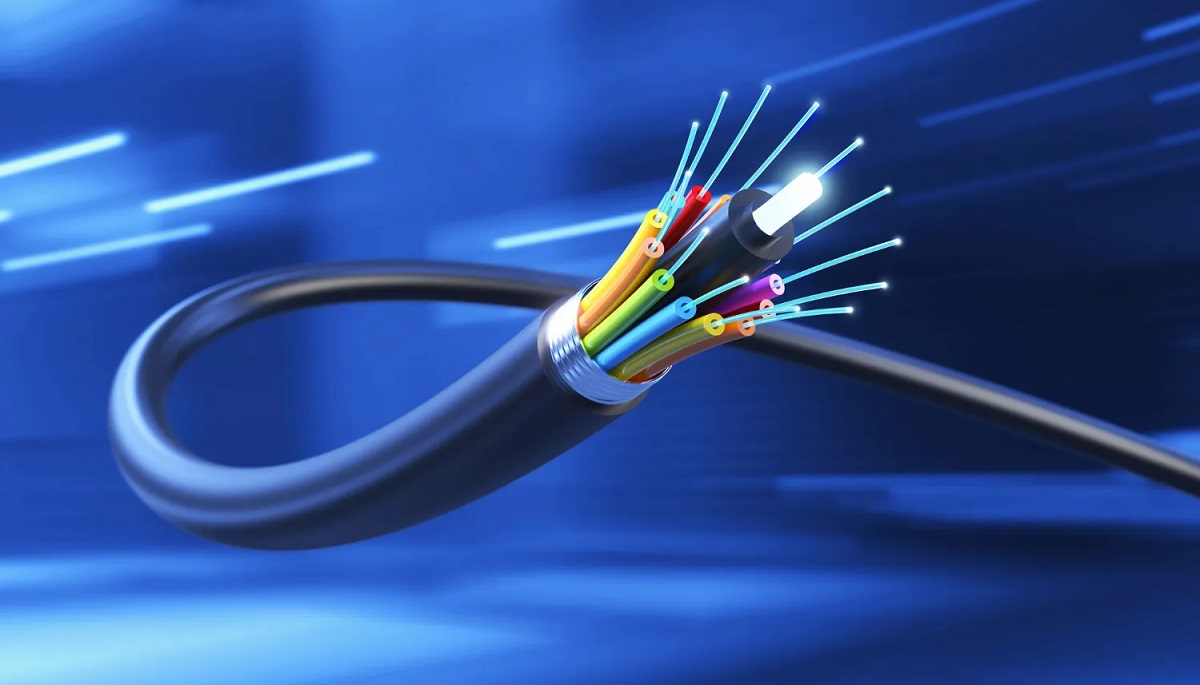 Lichtgeschwindigkeit: Wie Glasfaserkabel funktionieren Lichtleiter: Eine Revolution in der Datenübertragung