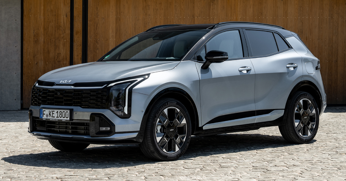 Lunar Perfektion: Die spezielle Lunar Silver Farbe des neuen Sportage GT Line Kia Sportage GT Line 2026: Wir hoffen auf einen außerirdischen Glanz in Lunar Silver