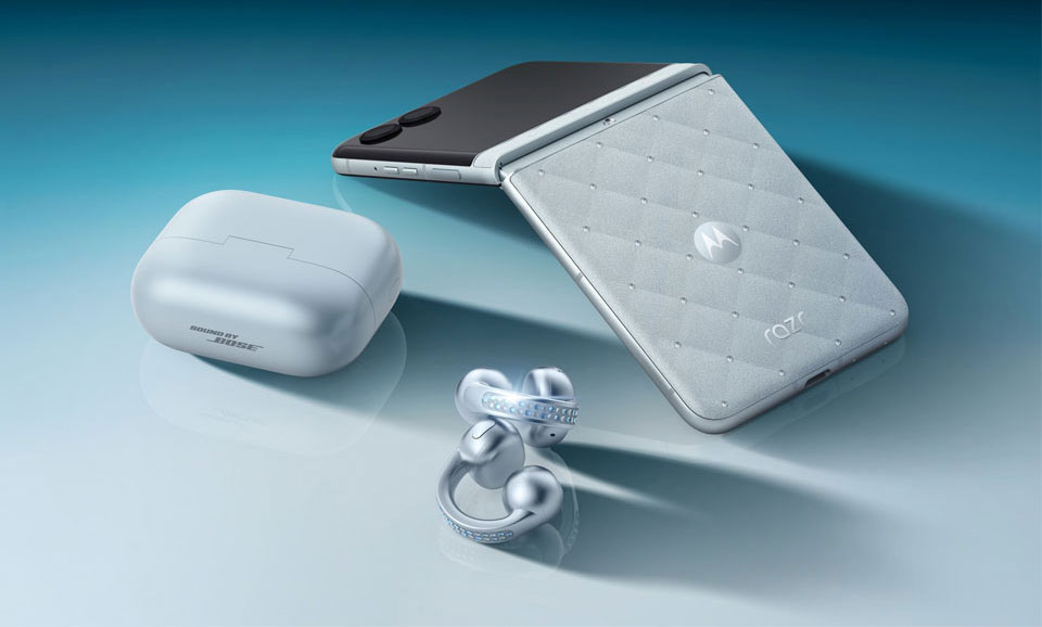 Treffen Sie das verlockende Duo von Motorola: Die neue Razr und Moto Buds Loop Kollektion Entdecken Sie das neueste Meisterwerk von Motorola: Razr und Moto Buds Loop vorgestellt