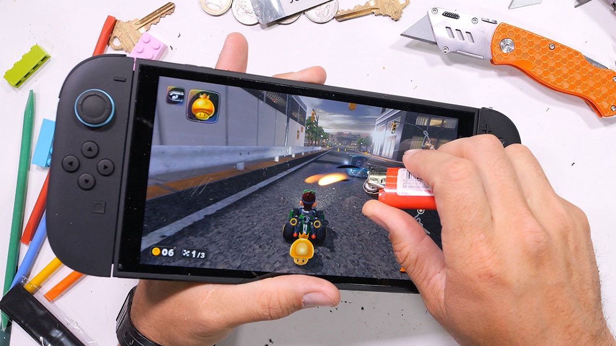 JerryRigEverything in Aktion: Ein Blick auf die Wahrheit über technologische Innovation JerryRigEverything Videoanalyse: Was haben wir über moderne Gadgets gelernt?