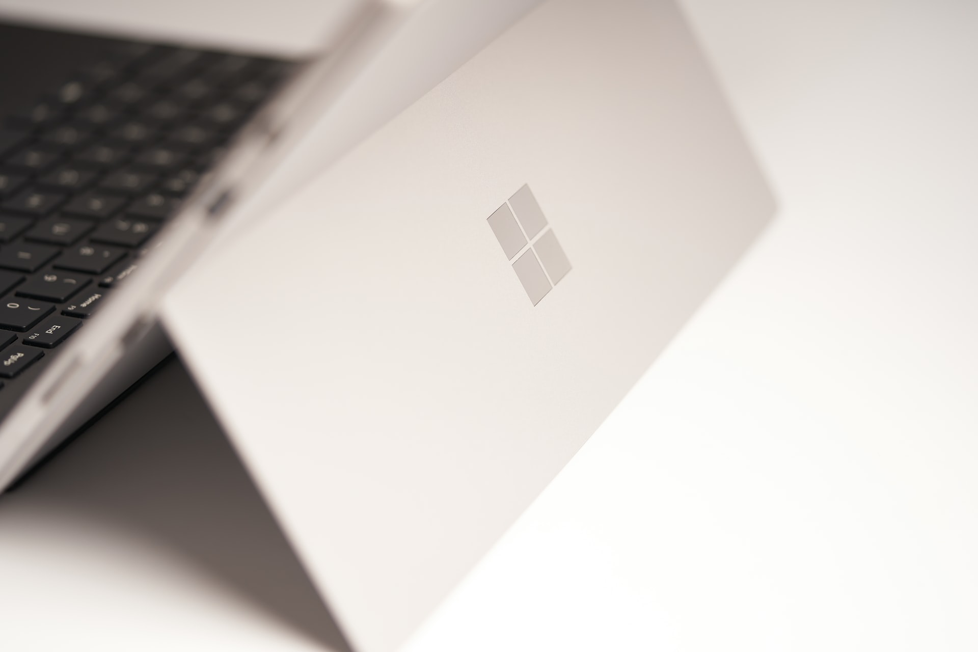 Microsoft Surface Pro 8 erhält ein 120Hz-Display und Thunderbolt-Unterstützung Microsoft Surface Pro 8 erhält ein 120Hz-Display und Thunderbolt-Unterstützung