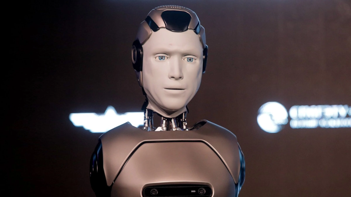 Roboter AIDOL: Künstliche Intelligenz jetzt in der Welt der Stars