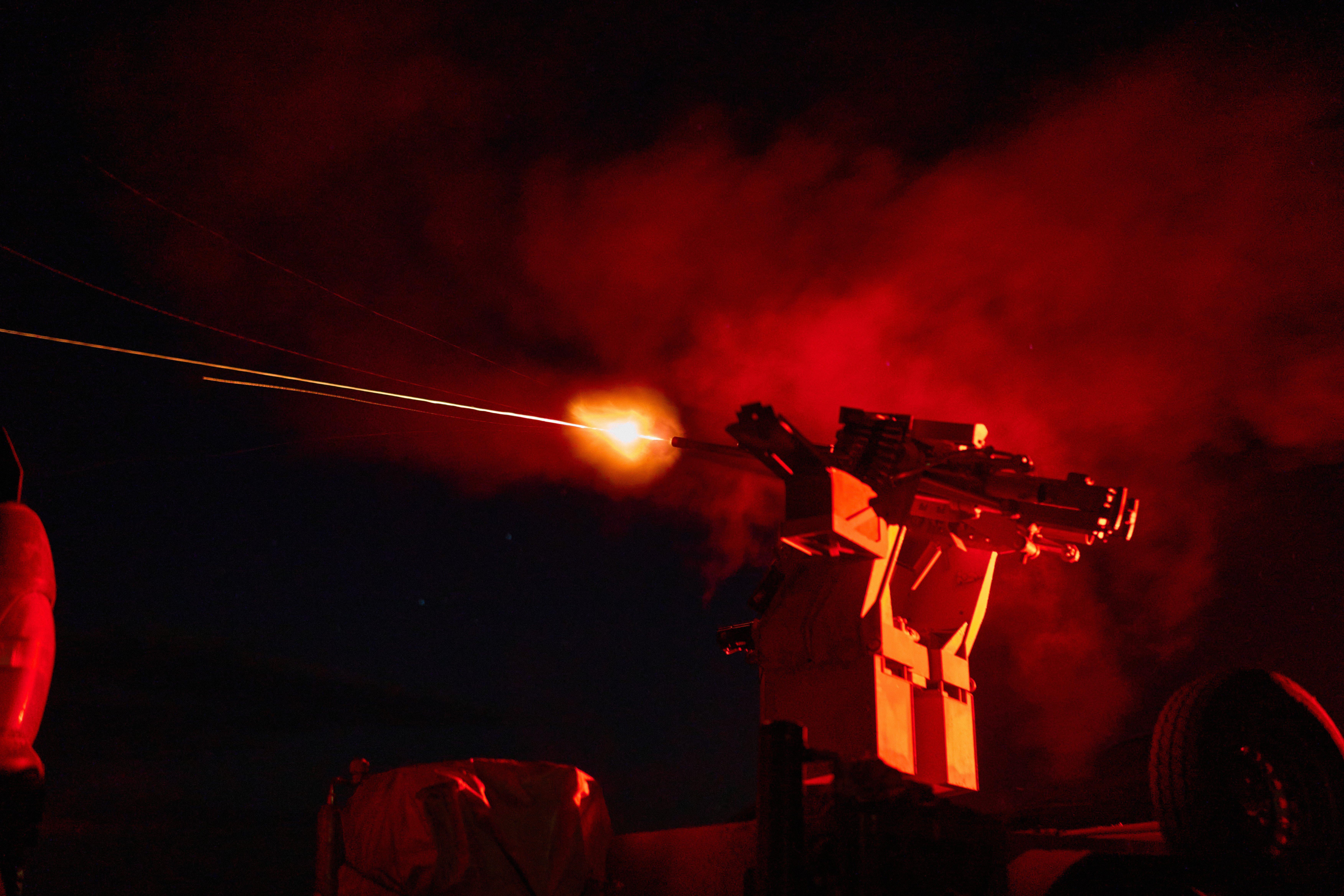Ein bewaffnetes Wunder: Sky Sentinel-Turm mit M2 Browning-Maschinengewehr Sky Sentinel Bewertung: M2 Browning Maschinengewehr zum Schutz des Himmels