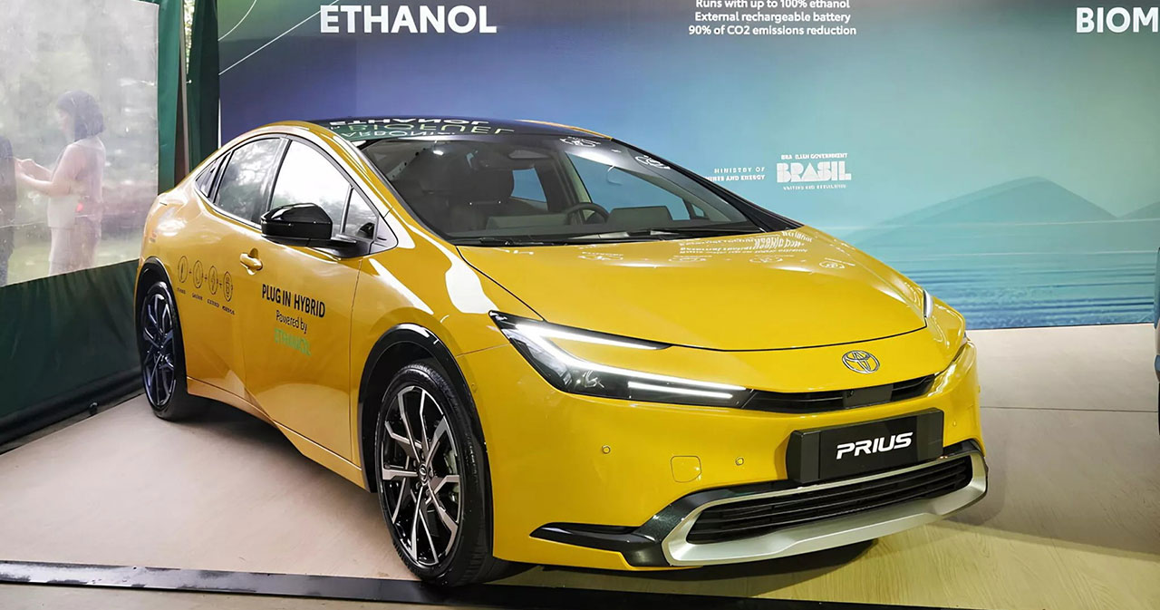 Toyota revolutioniert den Prius PHEV mit Ethanol-Mischung Toyota Prius PHEV wird mit Ethanol-Boost umweltfreundlich