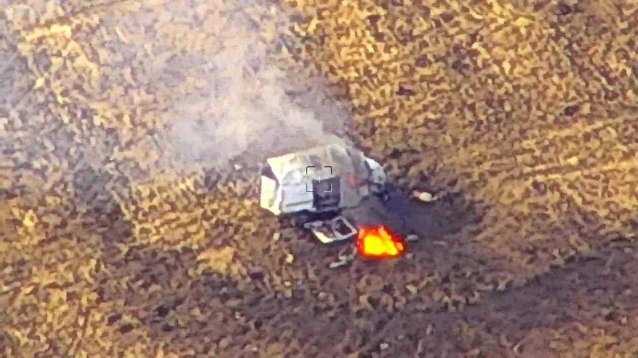 Die ukrainische SHARK-Drohne half dem US-amerikanischen HIMARS-Raketensystem bei der Zerstörung einer russischen SuperCam S350-Drohnenbesatzung mit Kontrollzentrum, die sich auf einen Start vorbereitete Die ukrainische SHARK-Drohne half dem US-amerikanischen HIMARS-Raketensystem bei der Zerstörung einer russischen SuperCam S350-Drohnenbesatzung mit Kontrollzentrum, die sich auf einen Start vorbereitete