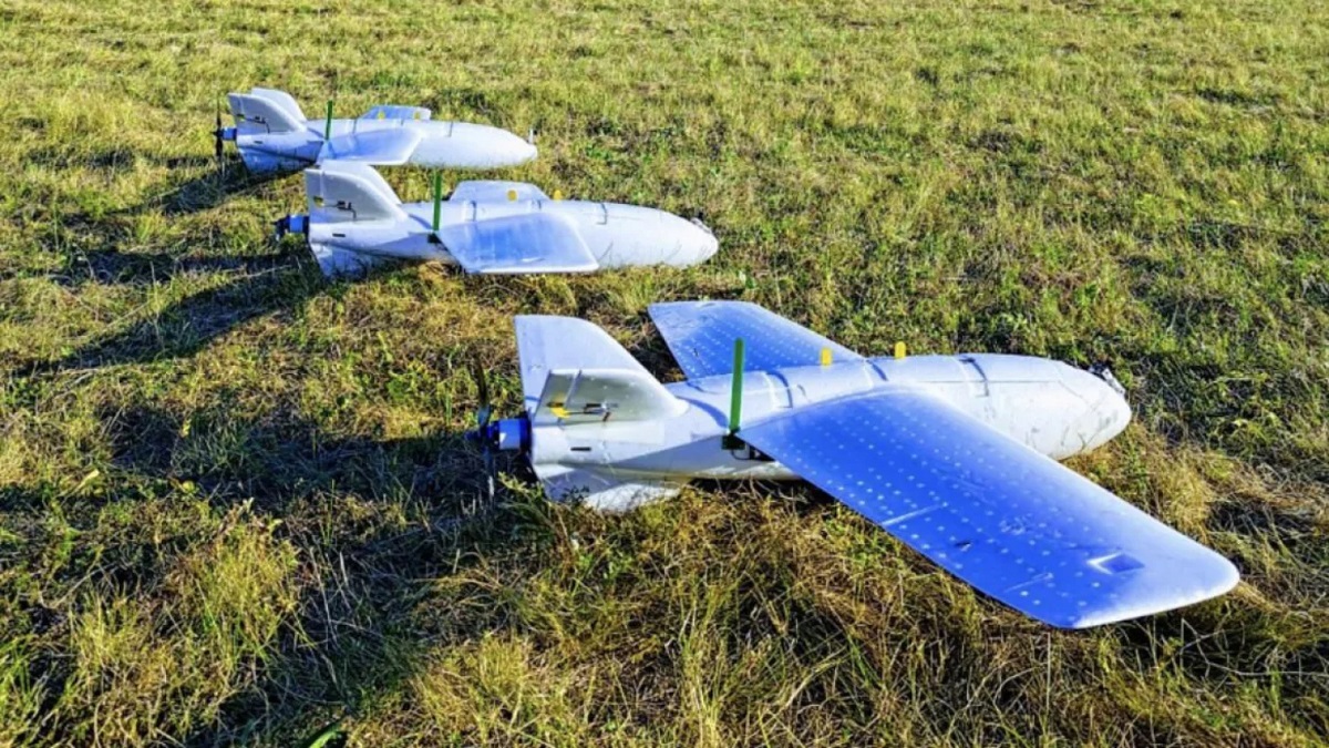 Killer von "Adlern": Ukrainische Ingenieure haben den FPV-Drohnenabfangjäger VB140 Flamingo entwickelt, der russische Aufklärungsdrohnen effektiv vernichtet Killer von "Adlern": Ukrainische Ingenieure haben den FPV-Drohnenabfangjäger VB140 Flamingo entwickelt, der russische Aufklärungsdrohnen effektiv vernichtet