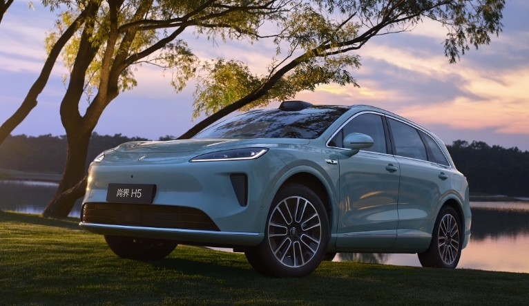 Erste Fotos des Shangjie H5 Crossover-Fahrzeugs Erste Fotos des Shangjie H5 Crossover-Fahrzeugs