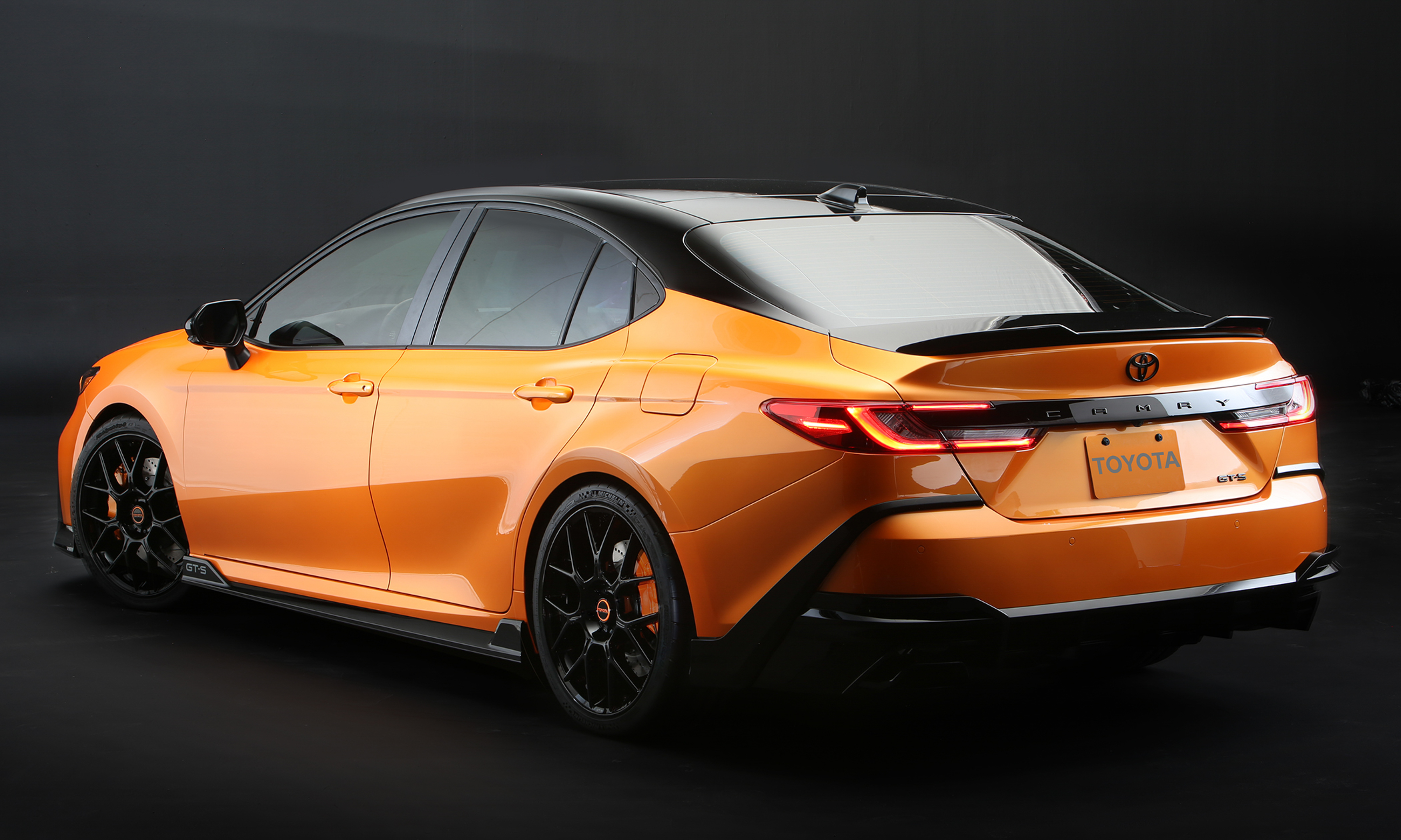 Konzeptauto Toyota Camry GT-S Vorderansicht