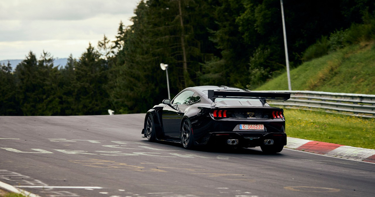 Ford Mustang GTD auf dem Nürburgring. Ford Mustang GTD auf dem Nürburgring.