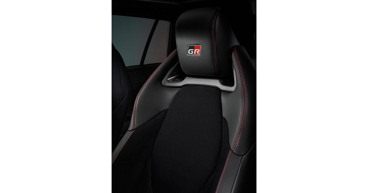 Das sportliche Styling des Toyota Corolla Cross GR Sport Das sportliche Styling des Toyota Corolla Cross GR Sport