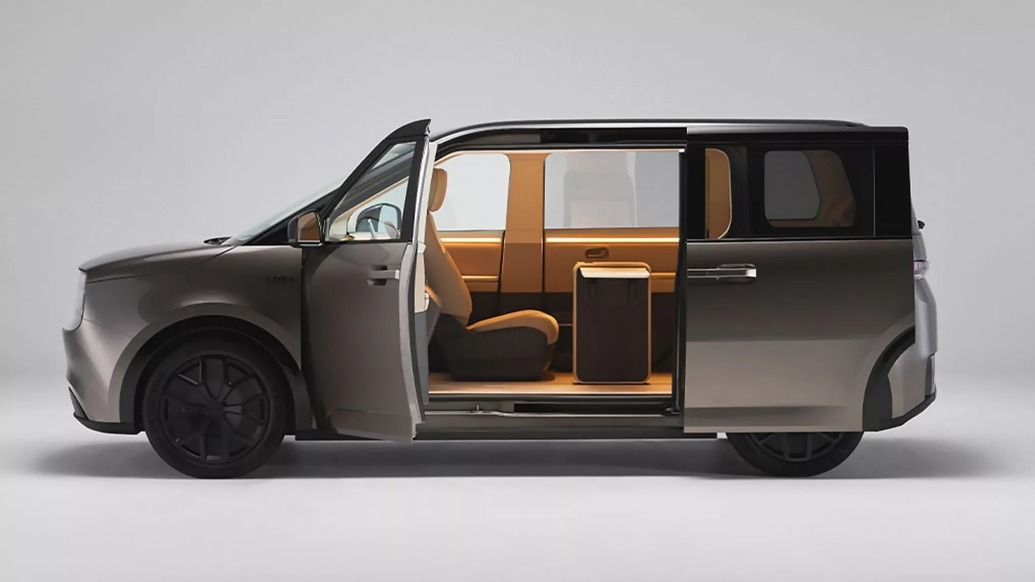 Sharp LDK+ Minivan Prototyp Seitenansicht Sharp LDK+ Minivan Prototyp Seitenansicht