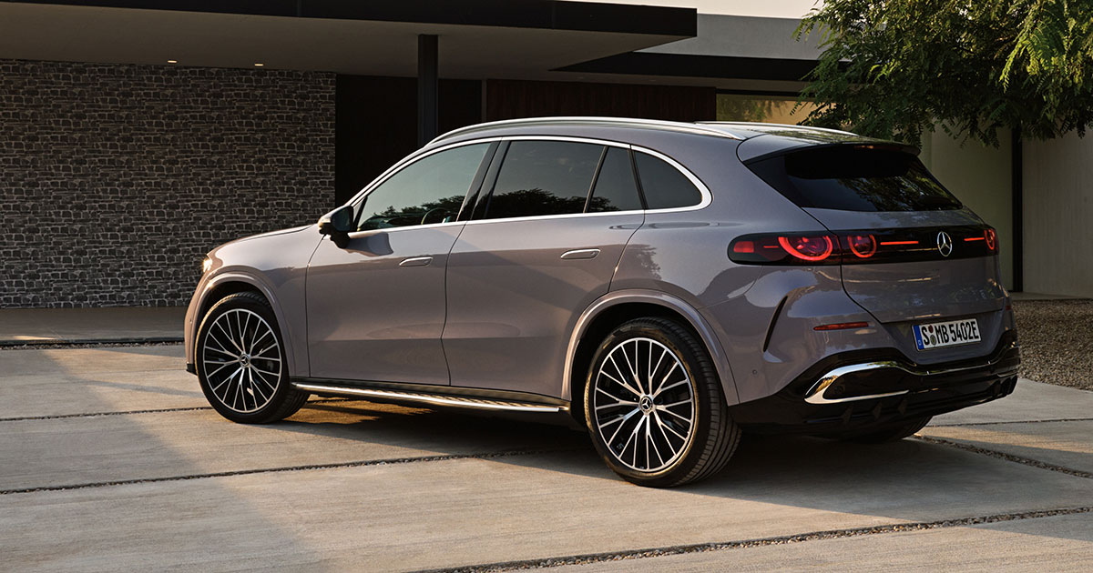 Mercedes-Benz GLC EQ Technology side view Mercedes-Benz GLC EQ Technology side view