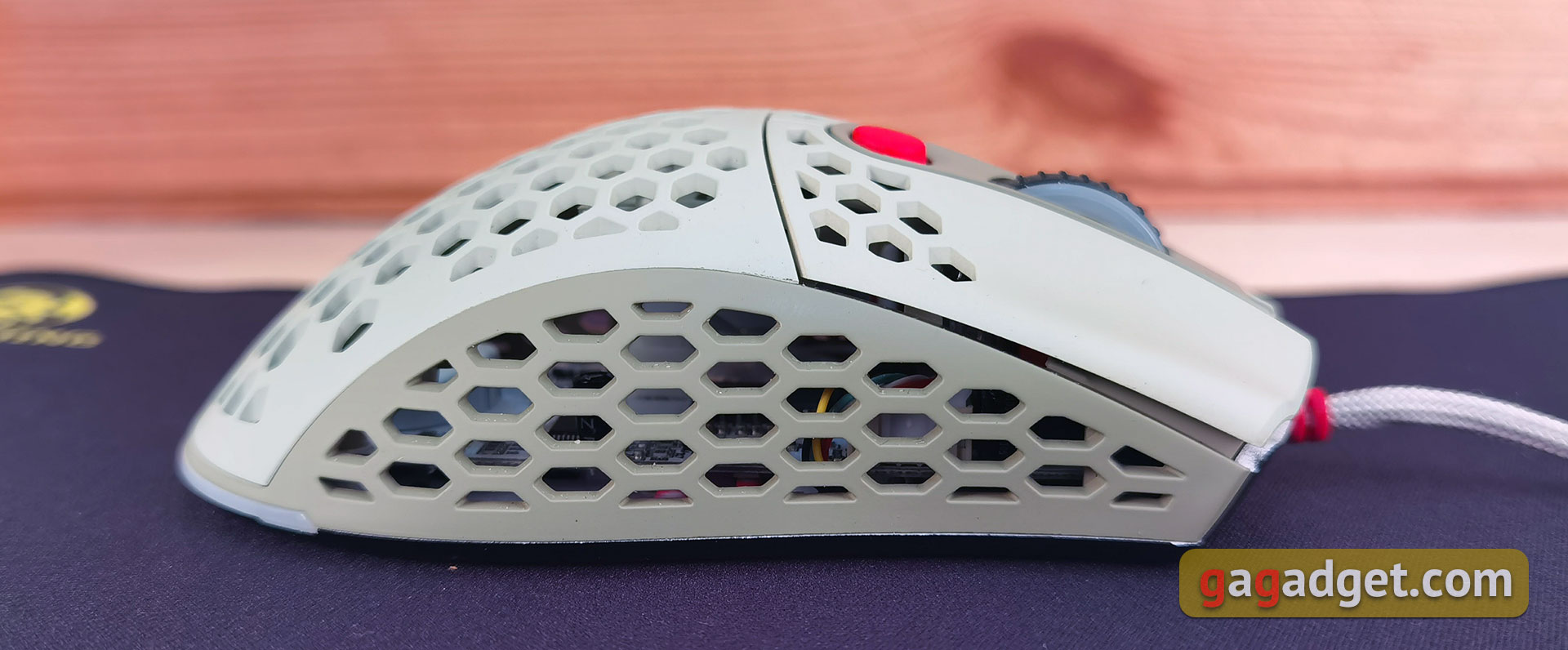 2E Gaming HyperSpeed Pro Überblick: Eine leichte Gaming-Maus mit einem großartigen Sensor-8