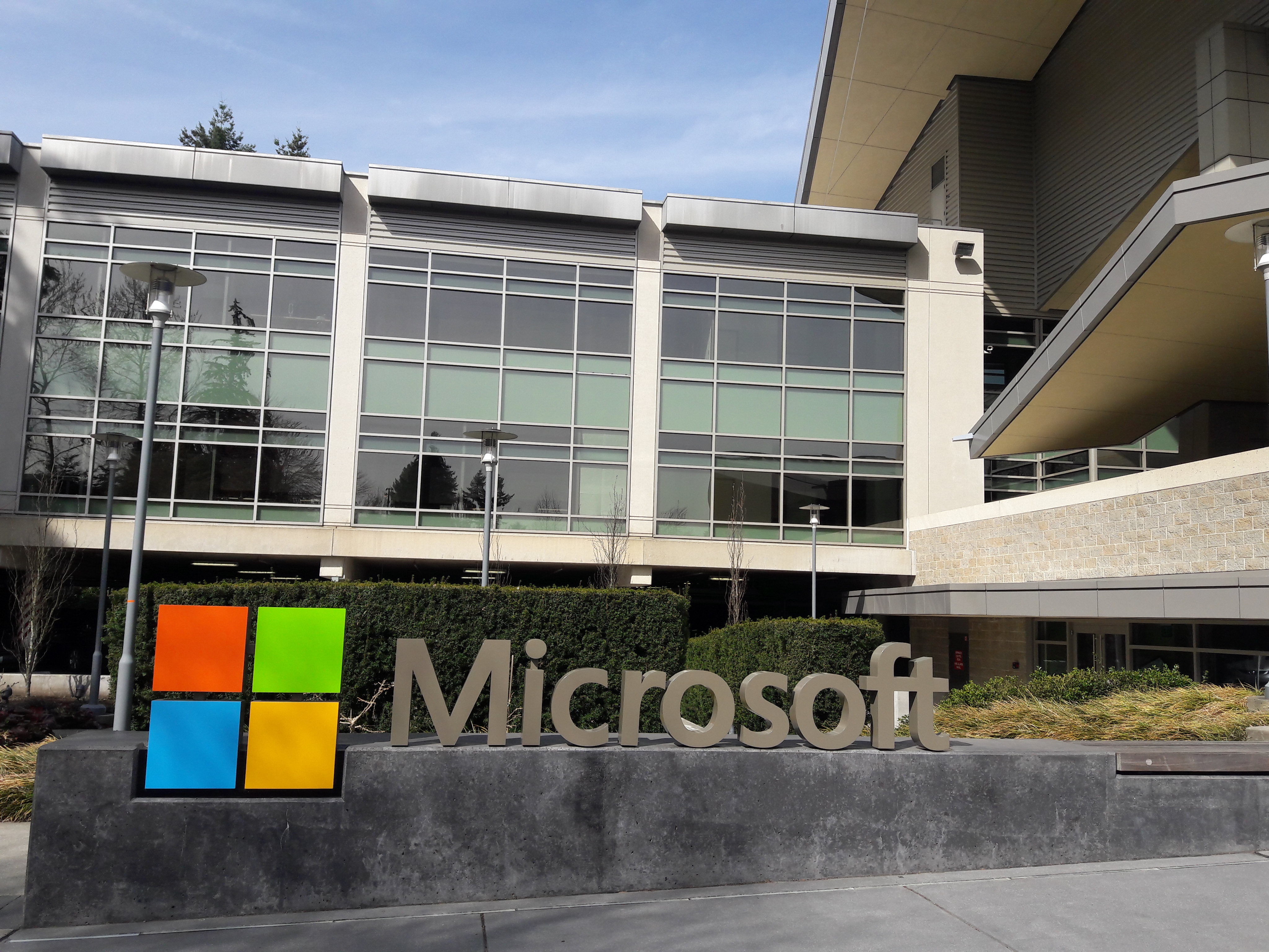 Microsoft und die Online-Publikation Semafor werden ein KI-gestütztes Nachrichtenprojekt starten Microsoft und die Online-Publikation Semafor werden ein KI-gestütztes Nachrichtenprojekt starten