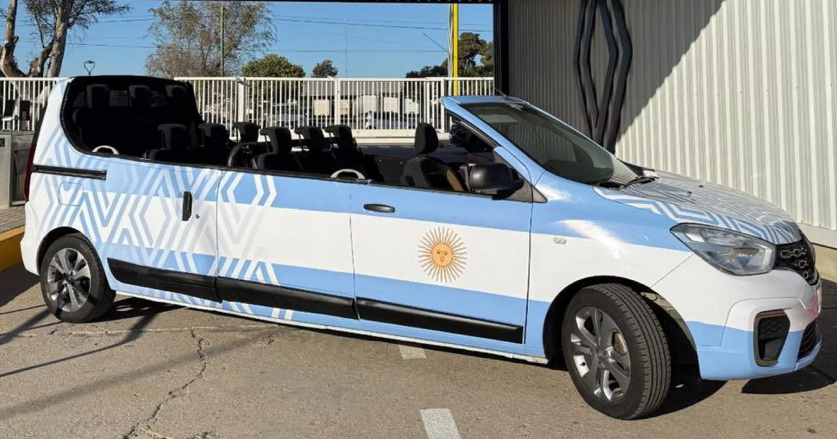 Renault Cabriolet-Limousine auf Basis des Kangoo Express Renault Cabriolet-Limousine auf Basis des Kangoo Express
