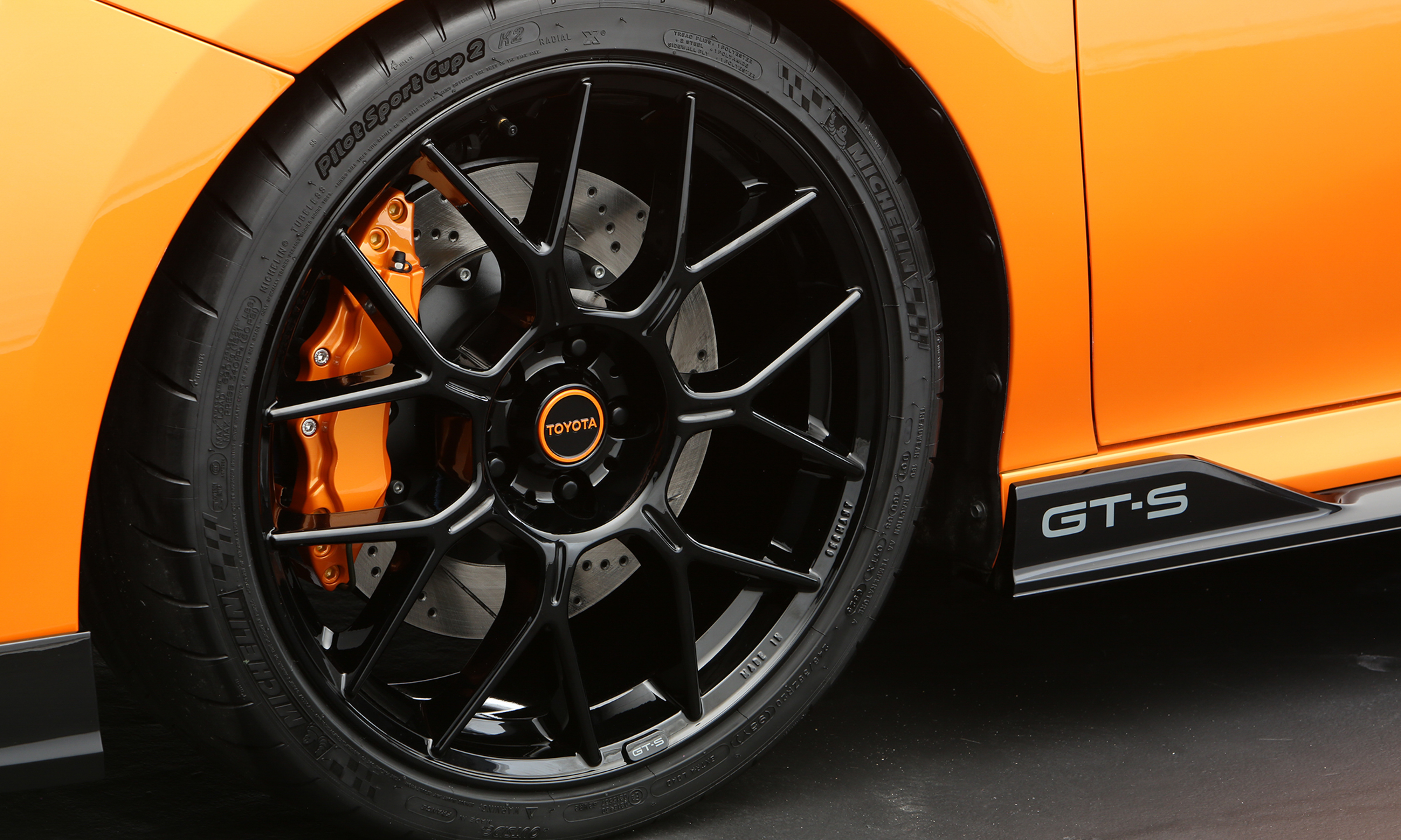 Sportliche Details Camry GT-S