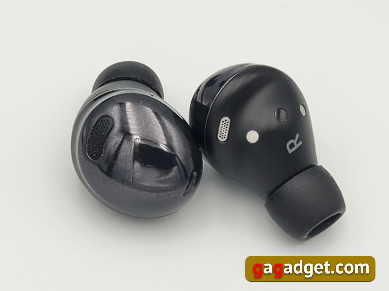 Samsung Galaxy Buds Pro vs. Huawei FeeBuds Pro. Vergleich der besten TWS-Kopfhörer des Jahres-8
