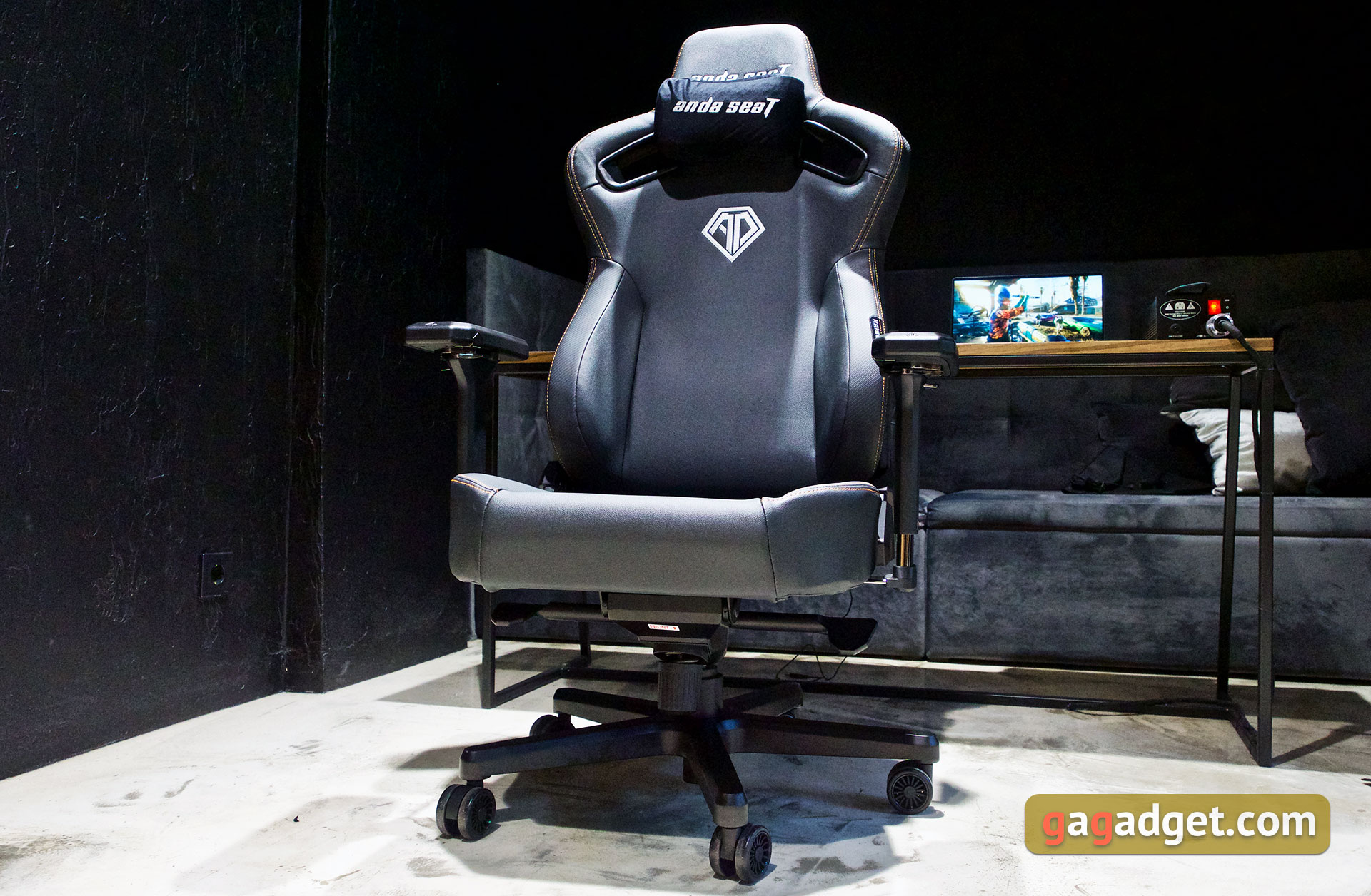 Thron zum Spielen: ein Test des Anda Seat Kaiser 3 XL-66 Thron zum Spielen: ein Test des Anda Seat Kaiser 3 XL-66