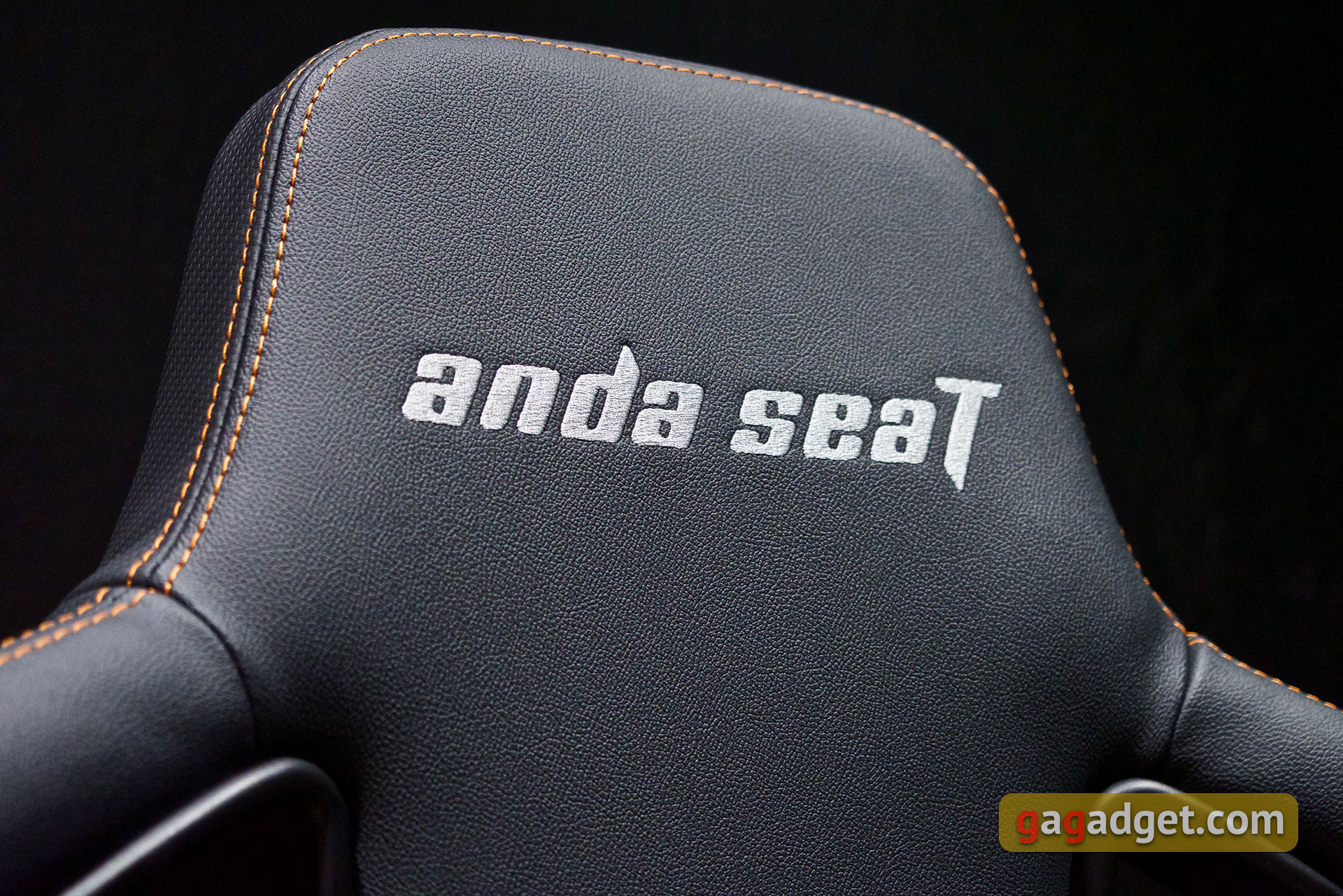 Thron zum Spielen: ein Test des Anda Seat Kaiser 3 XL-15 Thron zum Spielen: ein Test des Anda Seat Kaiser 3 XL-15